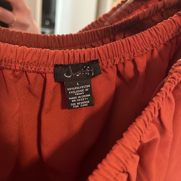 Burnt orange shorts romper . Can be work off shoulder size large - Picture 3 of 4